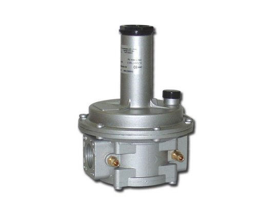 Регулятор давления газа Madas RC04 040. Регулятор давления газа Madas RC04 040.