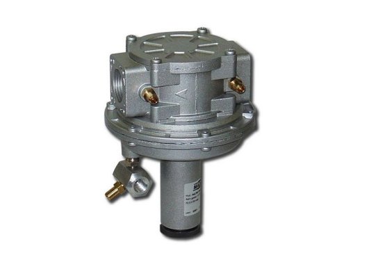 Регулятор давления газа Madas AG02. Регулятор давления газа Madas AG02.