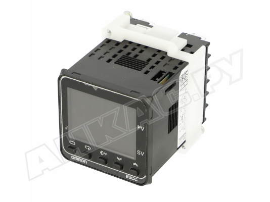 Цифровой регулятор температуры Omron E5CC-QX3A5M-000